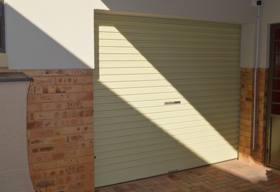 4 Bedroom Property for Sale in Wilkoppies North West